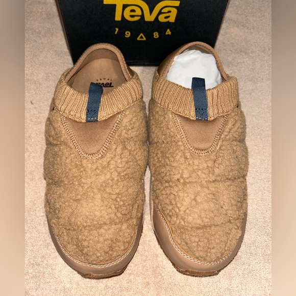 TEVA WOMENS RE EMBER MOC FLEECE SLIP ON MULTIPLE SIZES - Picture 2 of 5